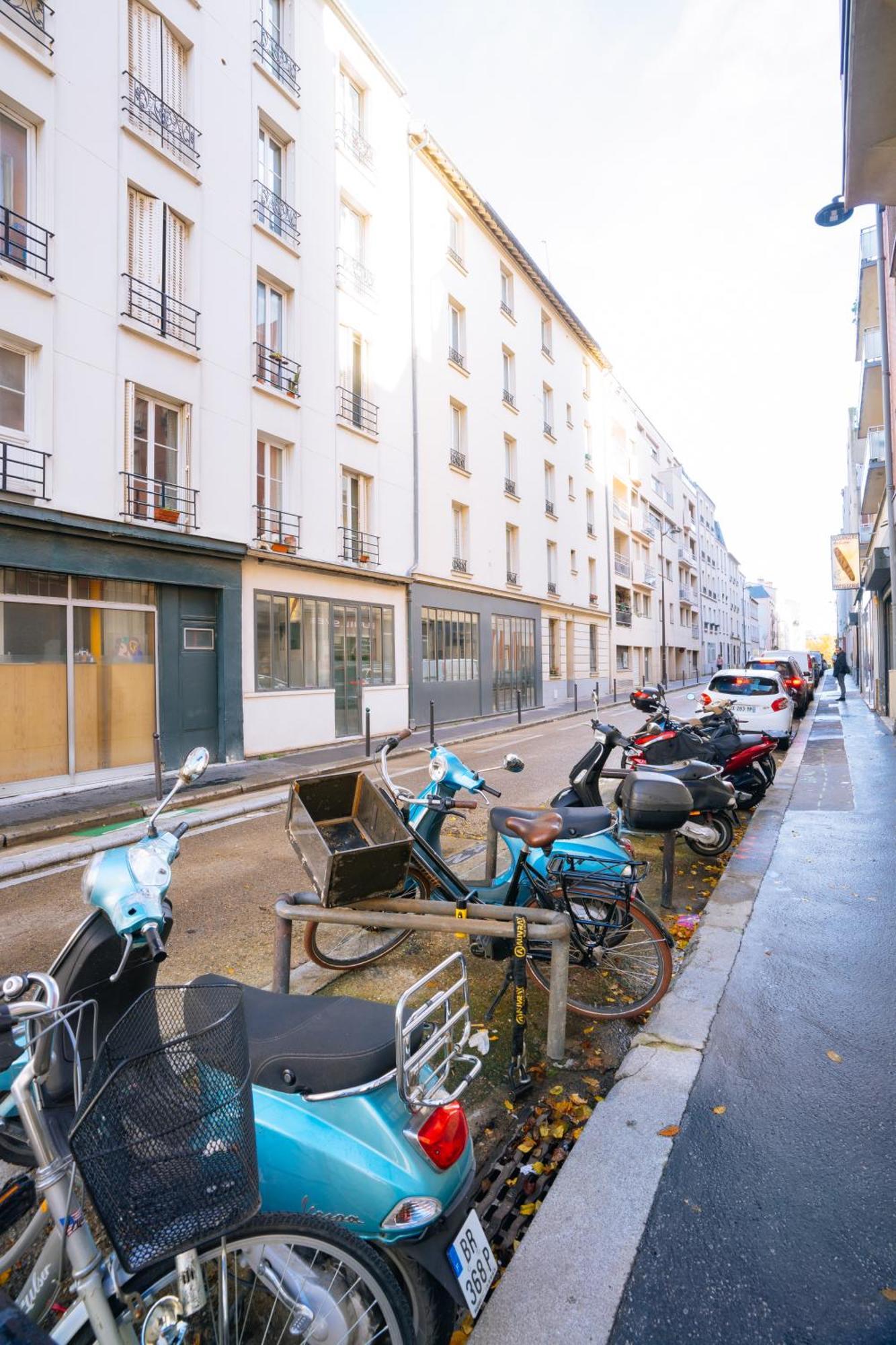 Functional Studio In Paris Exterior foto